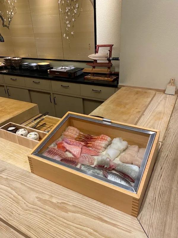 Umi (Gaysorn Village) — Japanese restaurant in Bangkok