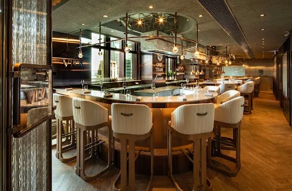 VEA Restaurant — Chinese / French restaurant in Central