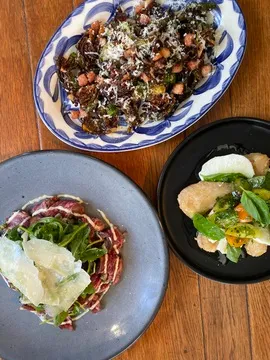 Vein At Kaka'ako — Japanese-Italian restaurant in Honolulu