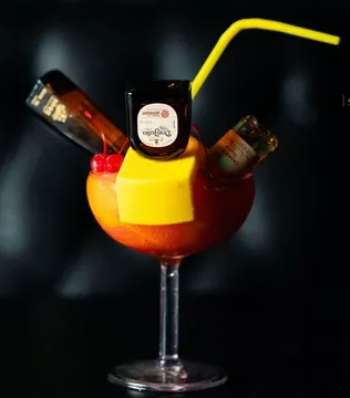 Velvet Room — Lounge restaurant in New York