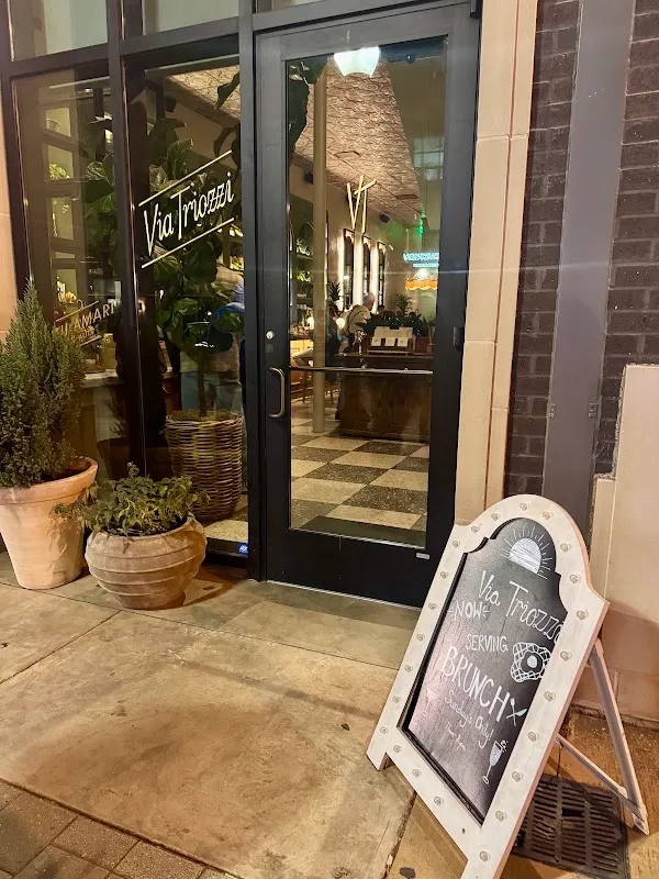 Via Triozzi — Italian restaurant in Dallas