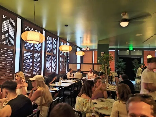 ViceVersa — Italian & Pizza restaurant in Miami