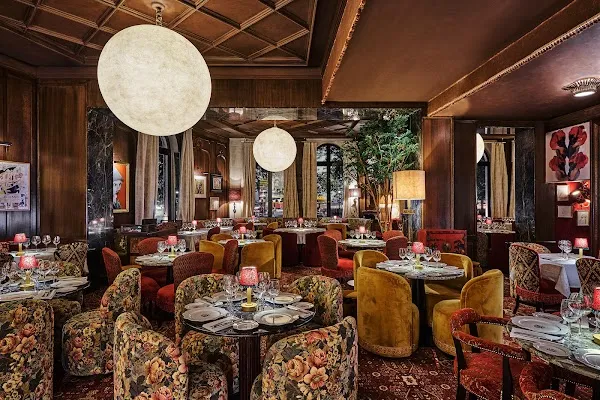 Victoria — Mediterranean restaurant in Paris
