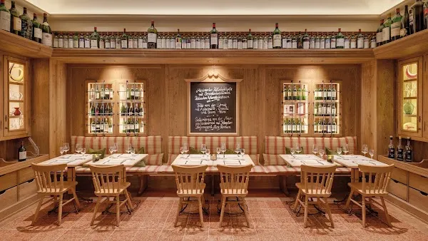 Vinothek by Geisel — Wine Bar restaurant in München