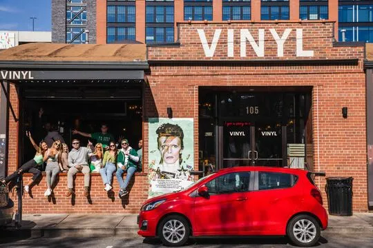 VINYL — American restaurant in Charlotte