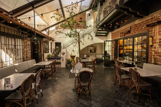 Violet Bistro — French restaurant in Los Angeles