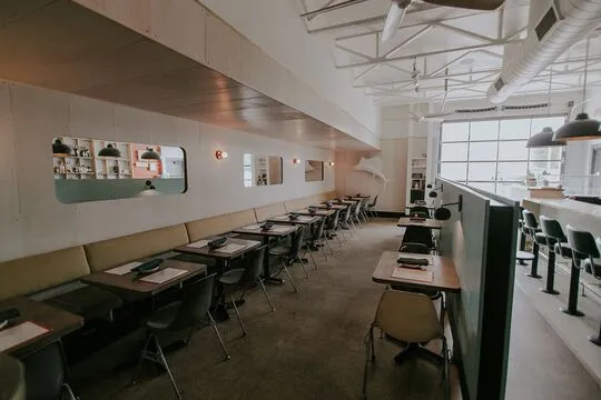 Voyager — Seafood restaurant in Detroit