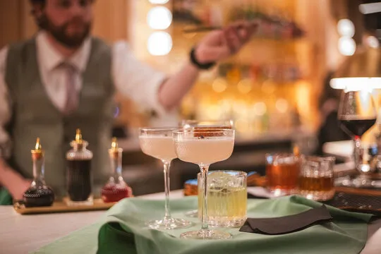 Vue Cocktail Lounge and Event Venue — Cocktail Bar restaurant in Worcester