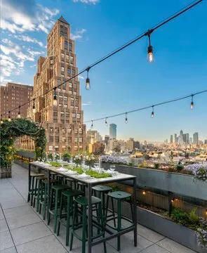Walker Rooftop — American restaurant in New York