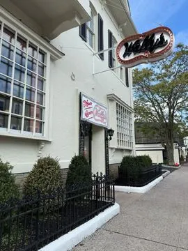 Wally's Providence — American restaurant in Providence