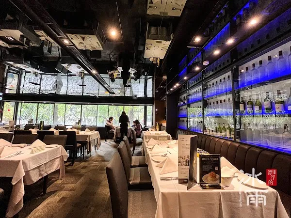 Wang Steak - Zhongshan N. Branch — Steakhouse restaurant in Taipei City