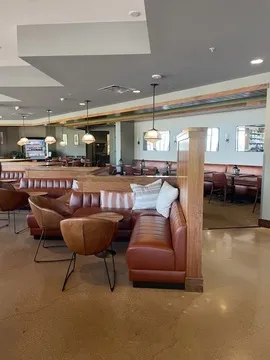 Warehouse Kitchen and Cork — European-American restaurant in Traverse City