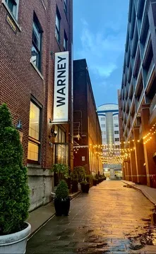Warney Cellar and Tap — New American restaurant in Scranton