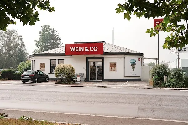 Wein & Co Restaurant & Shops — Austrian restaurant in Linz