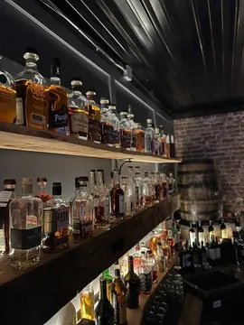 Whiskey & Water — Seafood restaurant in Blue Ridge