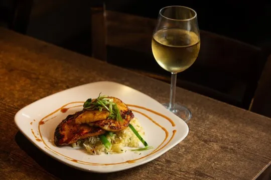 Whiskey Joe's Manatee River — Seafood restaurant in Ellenton