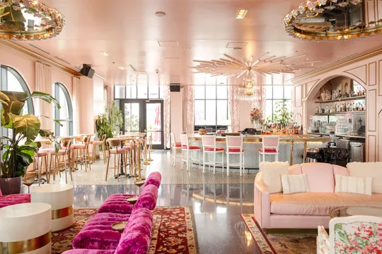 White Limozeen — Bar Bites restaurant in Nashville