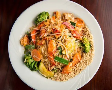 White Orchids Thai Cuisine — Thai restaurant in Center Valley