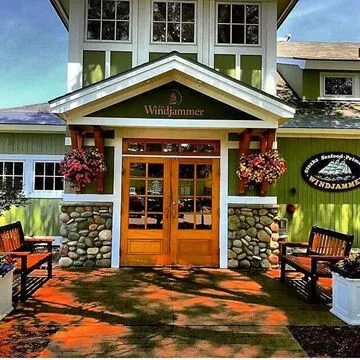 Windjammer Restaurant — Steakhouse restaurant in Burlington