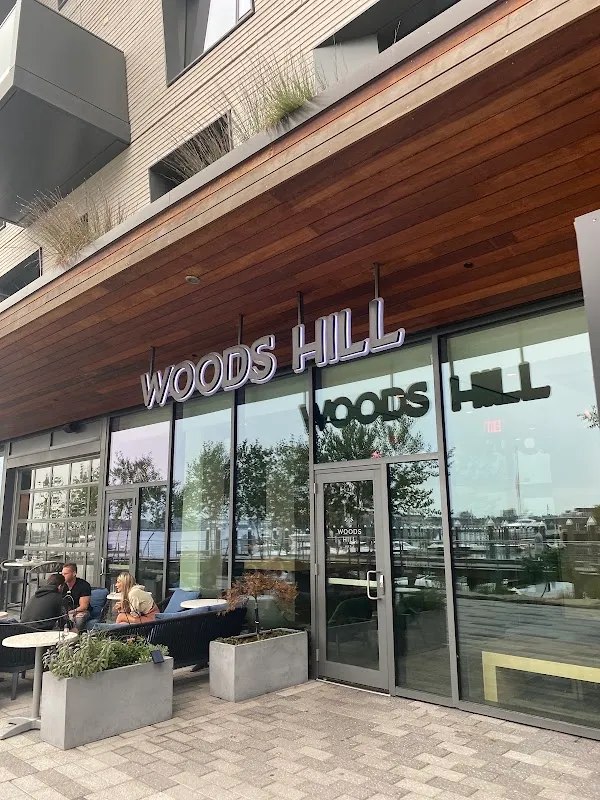 Woods Hill Pier 4 - Seaport — American restaurant in Boston