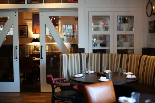 Woods Hill Table - Concord — American restaurant in Boston