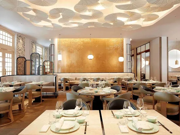 藝 yì by Jereme Leung — Chinese restaurant in Singapore