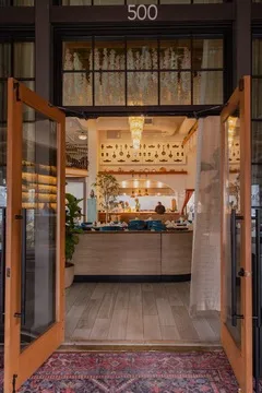 Yalda's Persian and Middle Eastern - Sandy Springs — Middle Eastern restaurant in Sandy Springs
