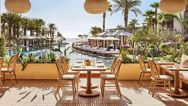 Yaya — Mediterranean restaurant in Cabo San Lucas