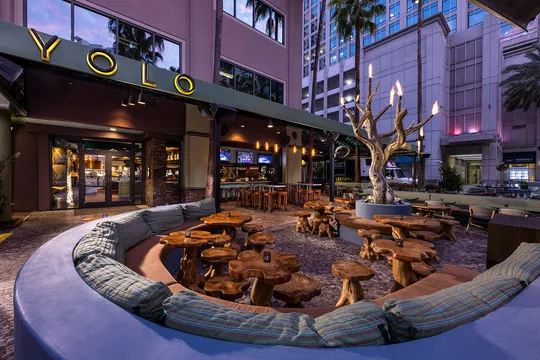 YOLO Restaurant — Modern restaurant in Fort Lauderdale