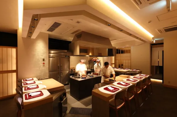 Yuina — Kappo restaurant in Tokyo