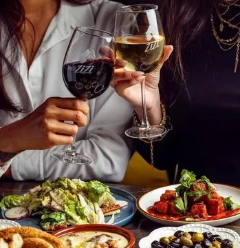 ZiZi Wine Bar FIDI — Mediterranean restaurant in New York